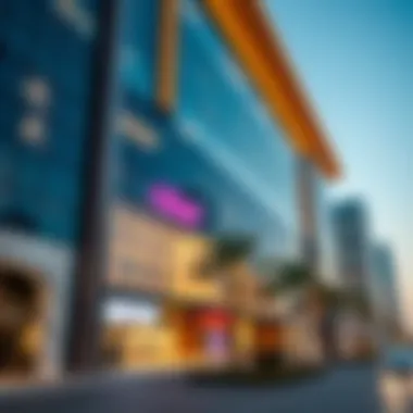 Stunning Architecture of الزاهية مول Exterior view of الزاهية مول showcasing its modern design