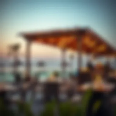 Vibrant dining scene at بلوواترز with diverse culinary options